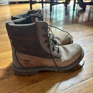 Timberland Brown and Black Leather Boots